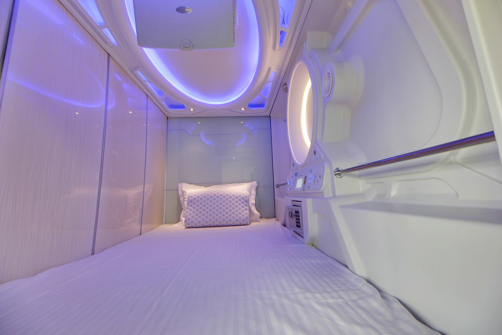 Hotel Astropods Airport, Mumbai. 외부 사진